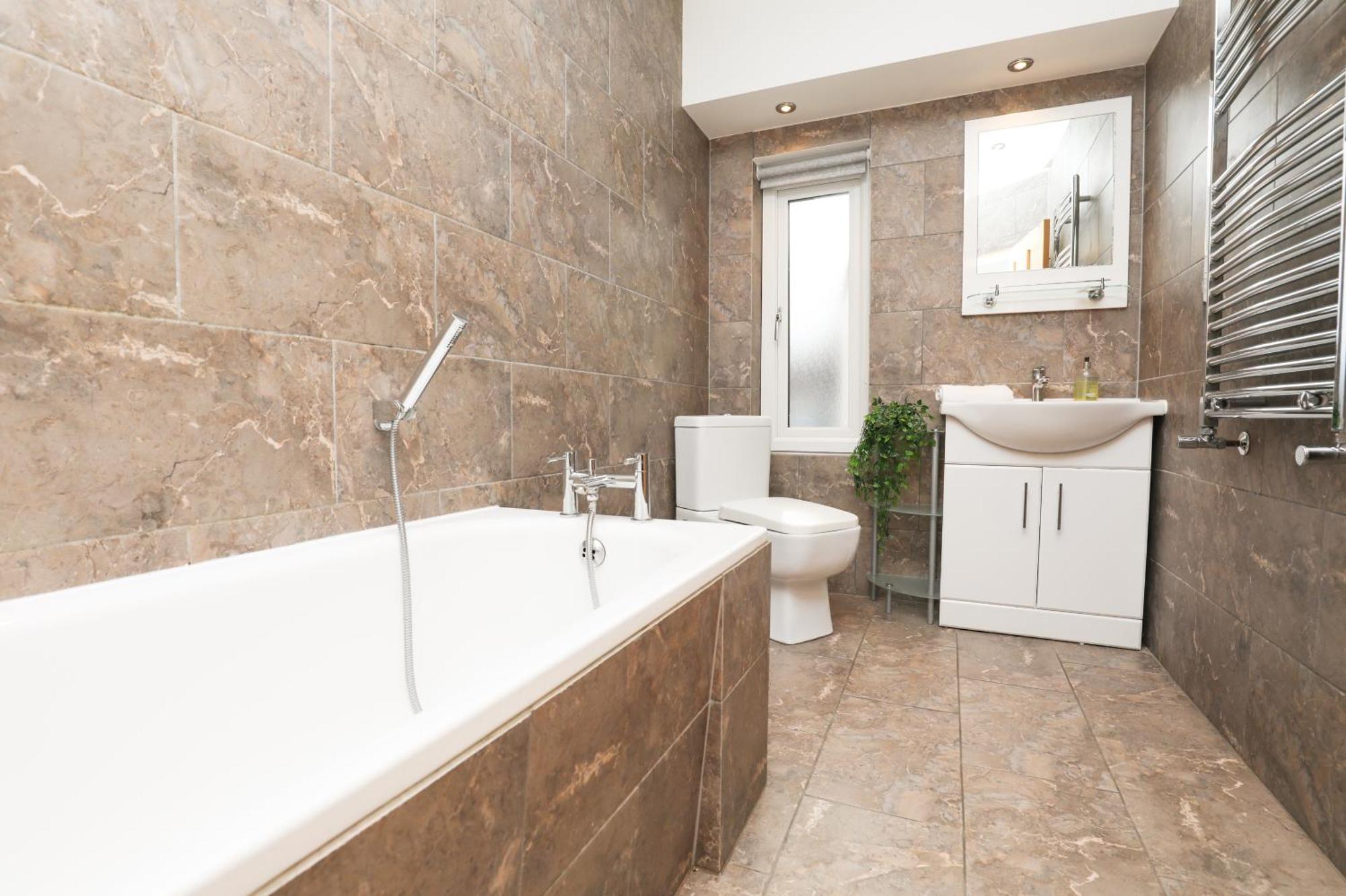 Anfield Luxe Retreat - Stylish Stay With Parking - Steps From Stadium - Short Drive To City Centre Liverpool Ngoại thất bức ảnh